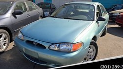 1999 Ford Escort SE