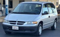 2000 Dodge Caravan Base