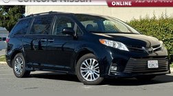 2020 Toyota Sienna XLE Auto Access Seat