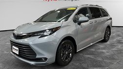 2024 Toyota Sienna Woodland Edition