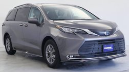 2022 Toyota Sienna XLE