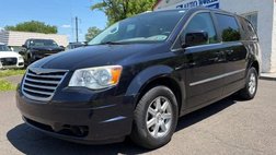2010 Chrysler Town and Country Touring