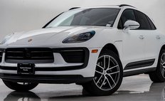 2025 Porsche Macan T