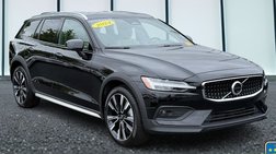 2024 Volvo V60 Cross Country B5 Ultimate