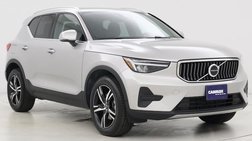 2025 Volvo XC40 B5 Core Bright Theme