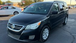 2012 Volkswagen Routan SE