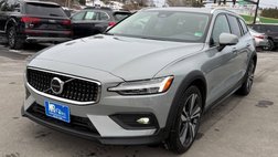 2025 Volvo V60 Cross Country B5 Plus