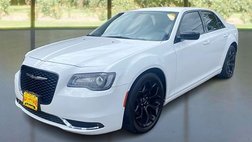 2020 Chrysler 300 Touring