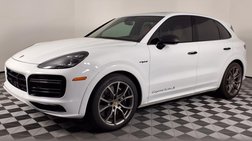 2023 Porsche Cayenne Turbo S E-Hybrid