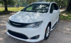 2018 Chrysler Pacifica Touring Plus