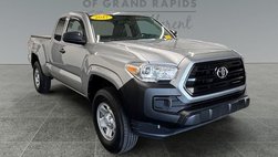 2017 Toyota Tacoma SR