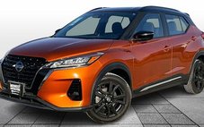 2021 Nissan Kicks SR