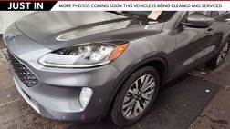 2022 Ford Escape Hybrid Titanium