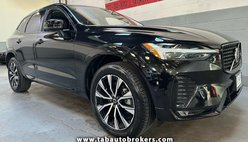 2025 Volvo XC60 B5 Plus Dark Theme