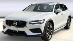 2024 Volvo V60 Cross Country B5 Ultimate