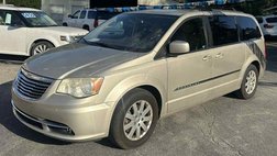 2014 Chrysler Town and Country Touring