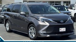 2024 Toyota Sienna XLE 7-Passenger