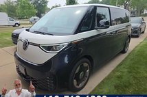 2025 Volkswagen ID.Buzz Pro S Plus 4Motion