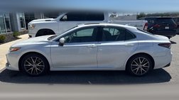 2023 Toyota Camry Hybrid XLE