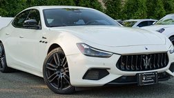 2022 Maserati Ghibli Modena Q4