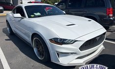2022 Ford Mustang EcoBoost Premium
