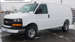 2025 Chevrolet Express 3500