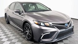 2022 Toyota Camry Hybrid SE