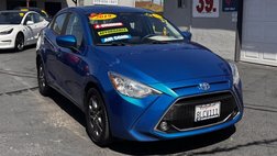 2019 Toyota Yaris LE