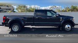 2022 Ford F-450 Super Duty Platinum