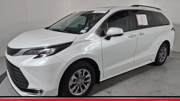 2022 Toyota Sienna XLE