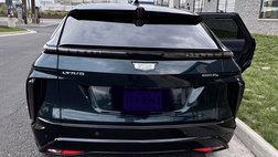 2024 Cadillac LYRIQ Sport 2
