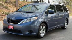2014 Toyota Sienna LE Mobility 7-Passenger