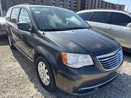 2016 Chrysler Town and Country Touring