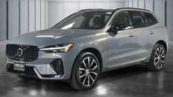2023 Volvo XC60 B5 Ultimate Dark Theme