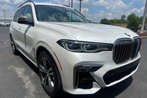 2021 BMW X7 M50i
