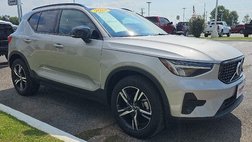2024 Volvo XC40 B5 Core Bright Theme