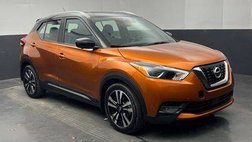 2020 Nissan Kicks SR