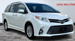 2020 Toyota Sienna XLE