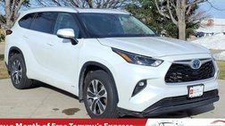2022 Toyota Highlander Hybrid XLE