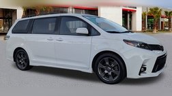 2020 Toyota Sienna SE