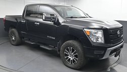 2021 Nissan Titan SV