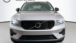 2026 Volvo XC40 B5 Ultra