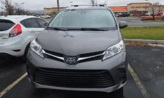 2019 Toyota Sienna LE 7-Passenger Auto Access Seat