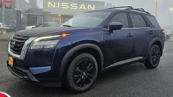 2024 Nissan Pathfinder SV
