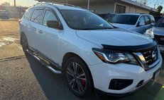 2017 Nissan Pathfinder Platinum