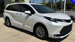2025 Toyota Sienna XLE