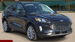 2022 Ford Escape Hybrid Titanium