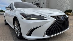 2022 Lexus ES 300h Ultra Luxury