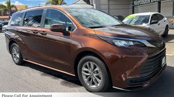 2023 Toyota Sienna LE 8-Passenger