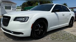 2018 Chrysler 300 Touring